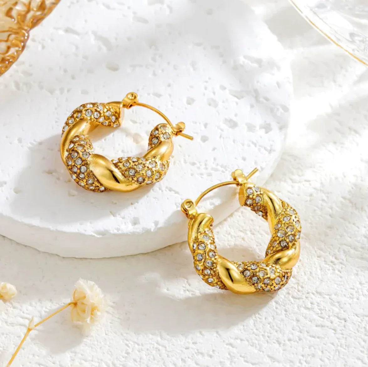 Gold Twist U-Shaped Earrings