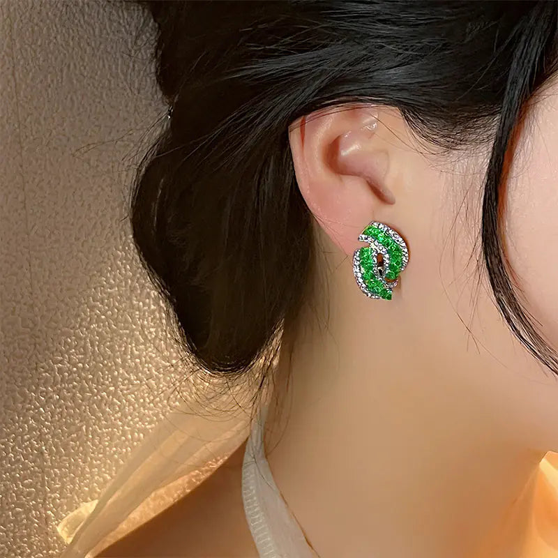 Chic Minimalist Geometric Diamond Earrings