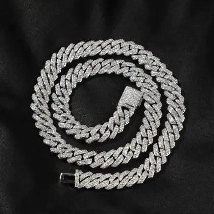 Diamond Necklace with Fashion Box Buckle