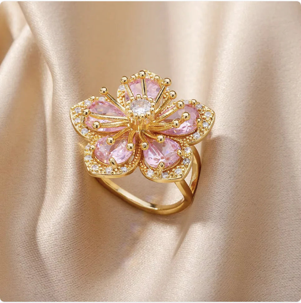 Copper Flower Zircon Diamond Ring