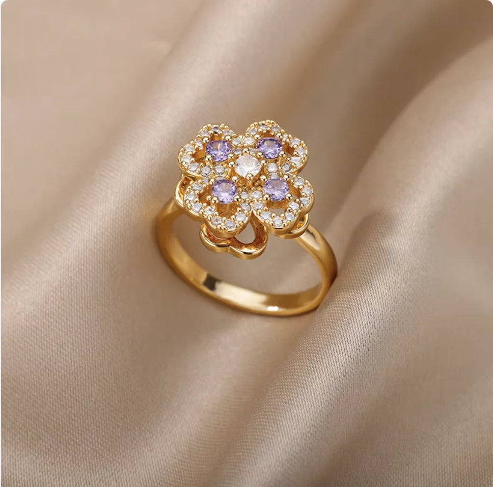 Copper Flower Zircon Diamond Ring