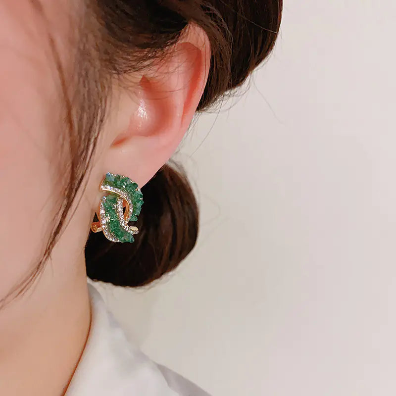 Chic Minimalist Geometric Diamond Earrings