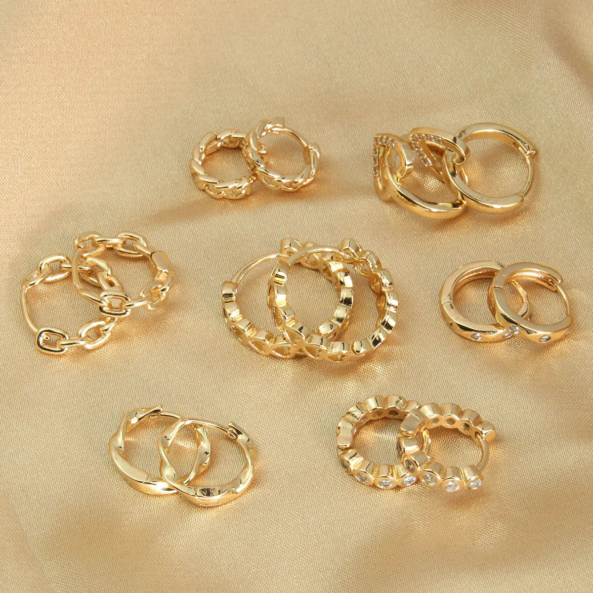 Geometric Hollow Heart Gold-Plated Zirconia Earrings